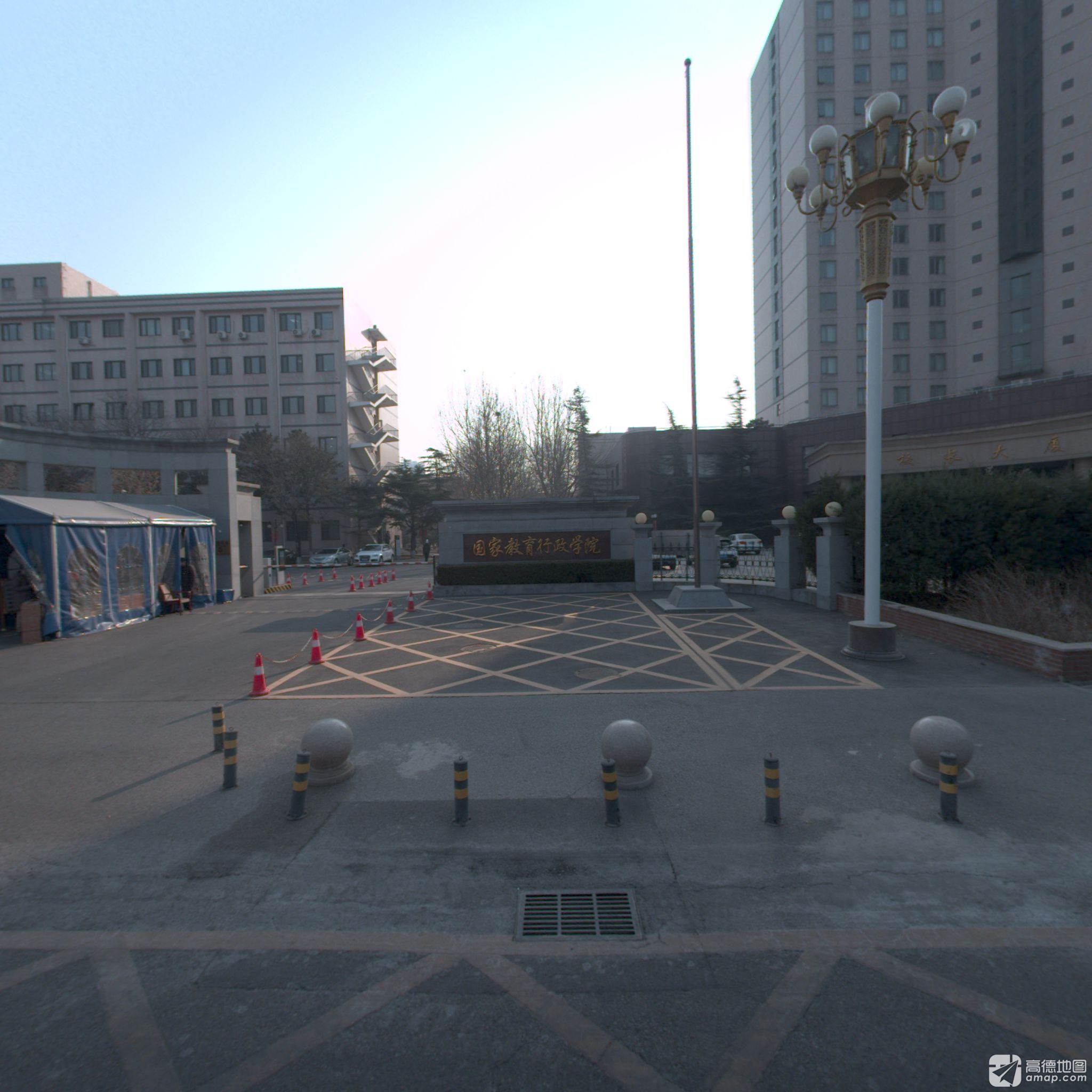 场地封面-校长大厦游泳馆